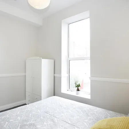 Amiens Street - 4 Apartman *